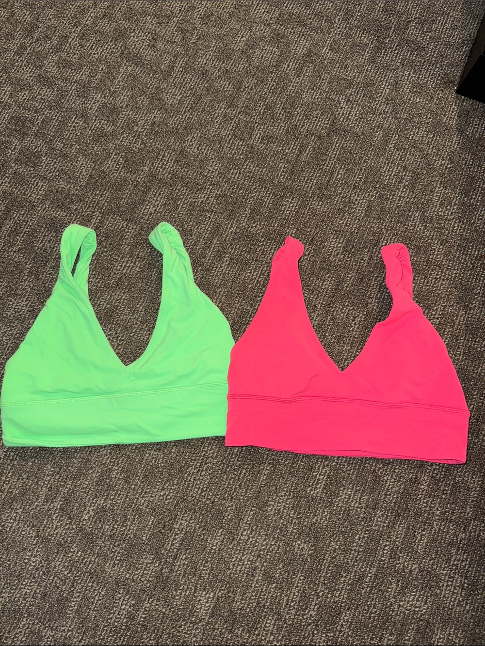 Women’s v neck Neon Green and Neon Pink sports bras size 8